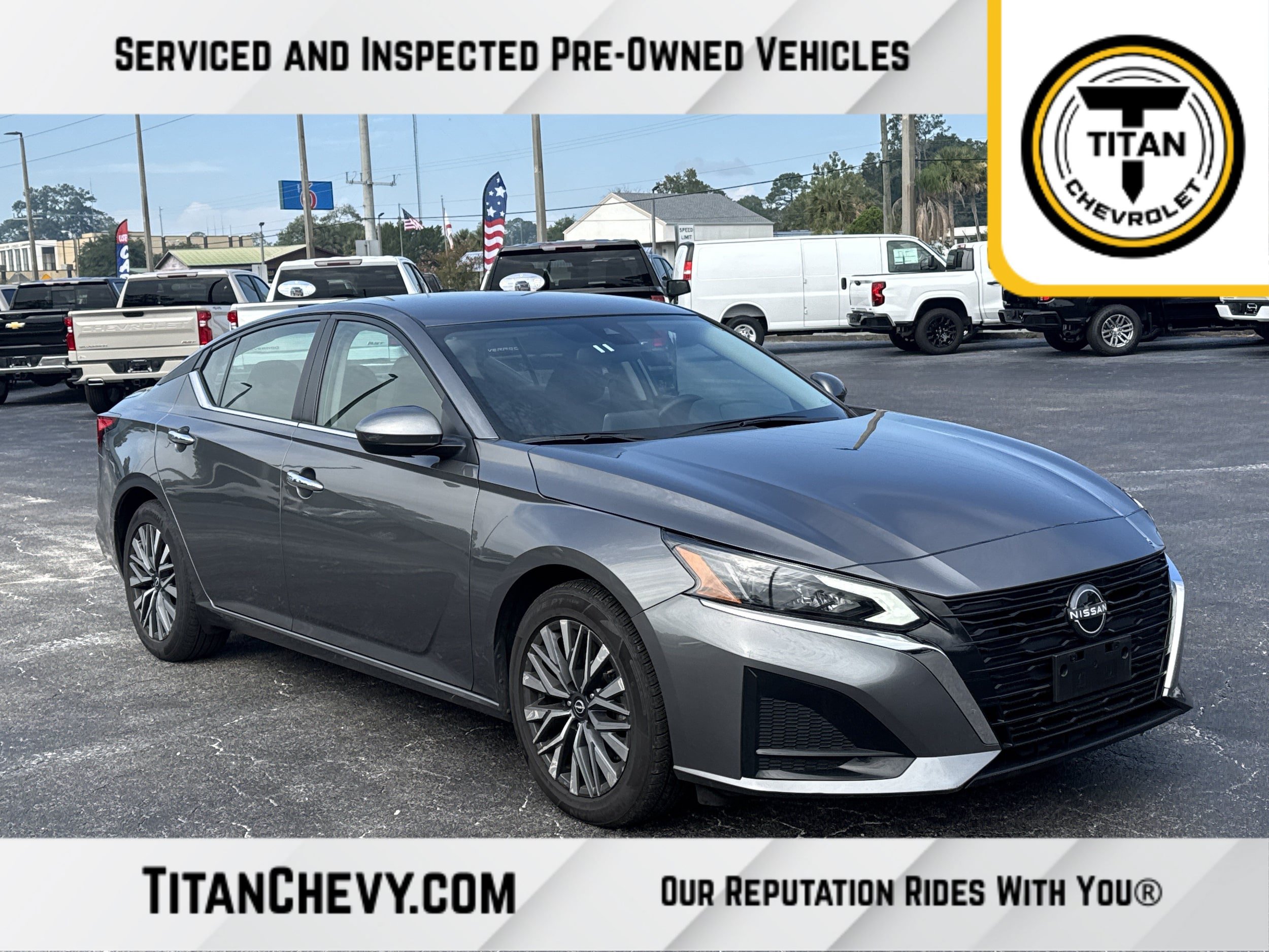 Used 2025 Nissan Altima 2.5 SV FWD image 1
