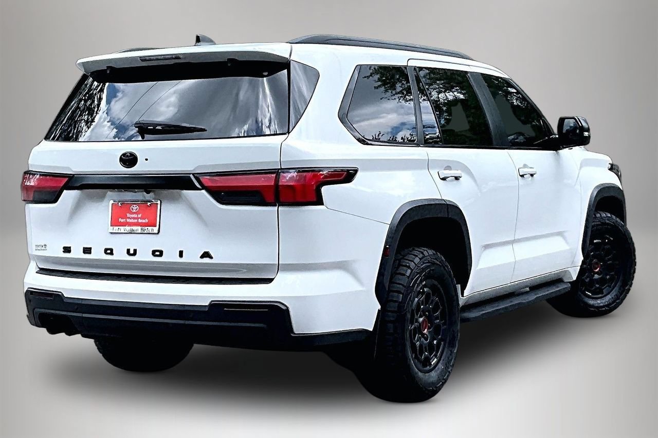 Used 2024 Toyota Sequoia TRD Pro AWD/4WD image 5