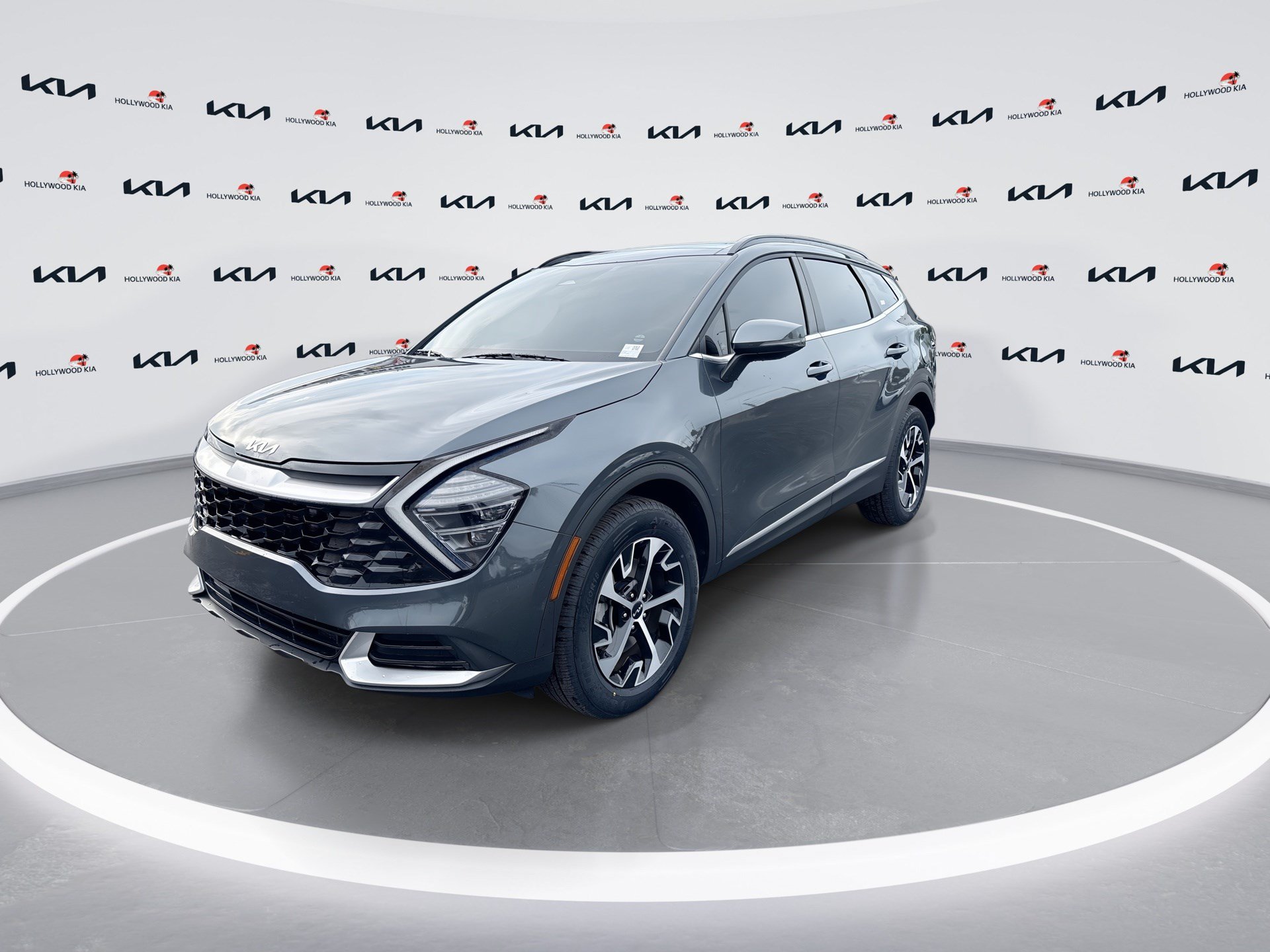 Certified 2024 Kia Sportage EX w/ EX Premium Package AWD/4WD image 4