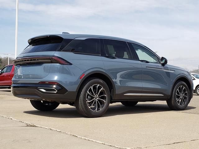 New 2026 Lincoln Nautilus Premier image 9