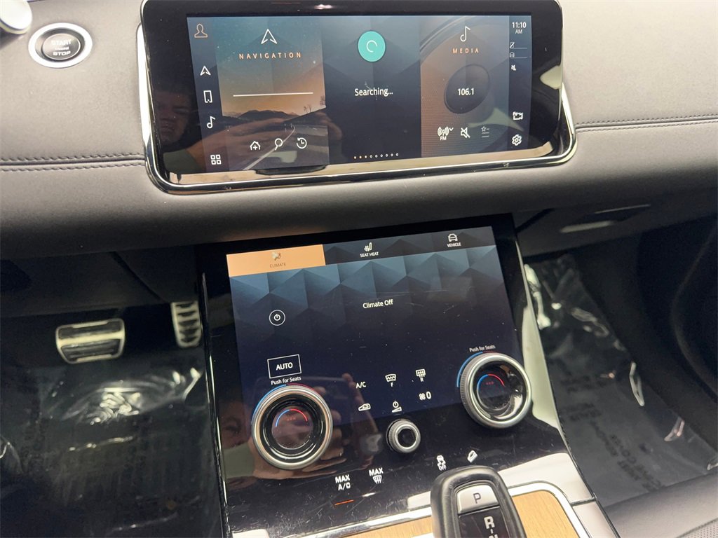 Used 2021 Land Rover Range Rover Evoque R-Dynamic SE image 61