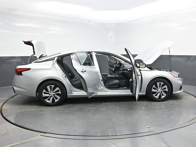 Used 2021 Nissan Altima 2.5 S FWD image 43