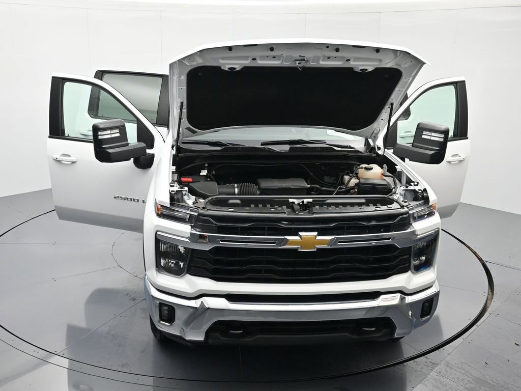 Certified 2025 Chevrolet Silverado 2500 LT w/ Convenience Package image 46