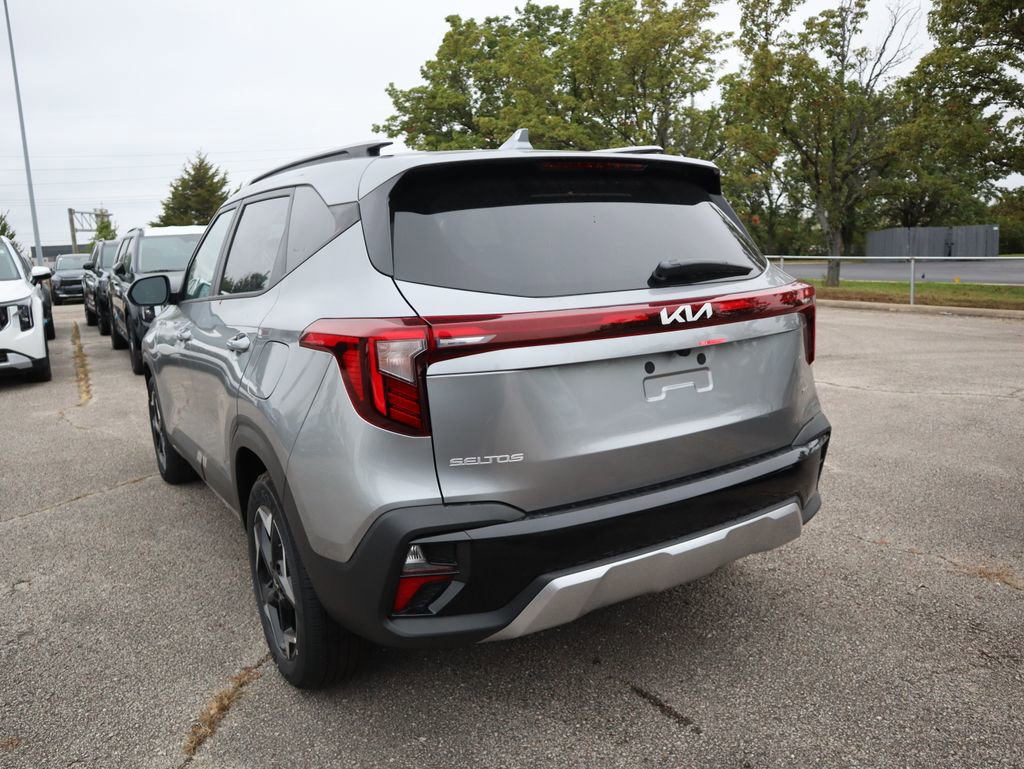 New 2026 Kia Seltos S AWD/4WD image 32