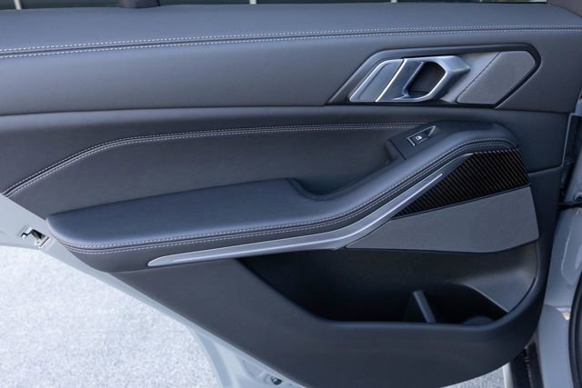 Certified 2025 BMW X5 xDrive40i w/ Parking Assistance Package image 16