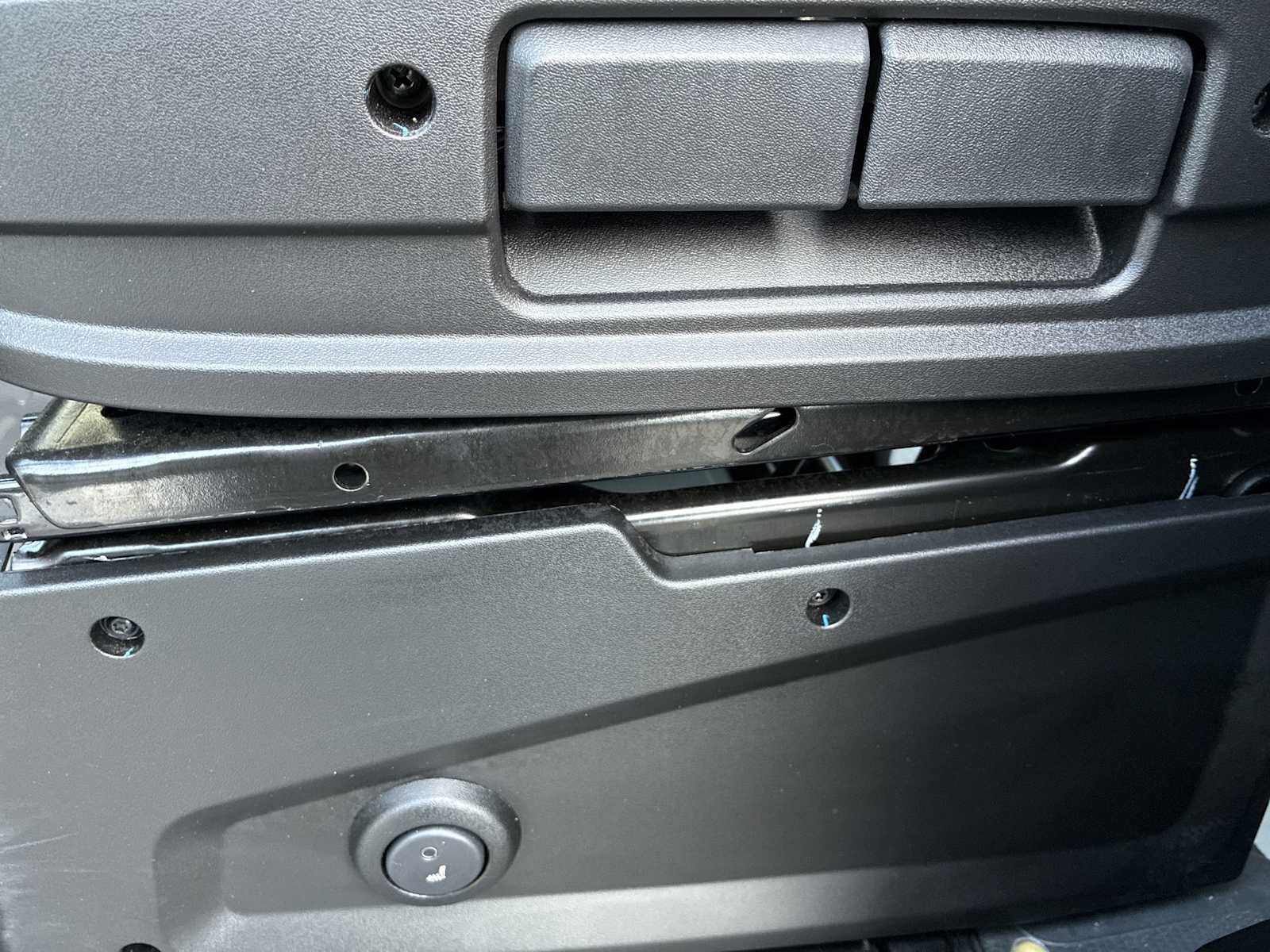 Used 2024 RAM ProMaster 3500 w/ Premium Convenience Group image 14