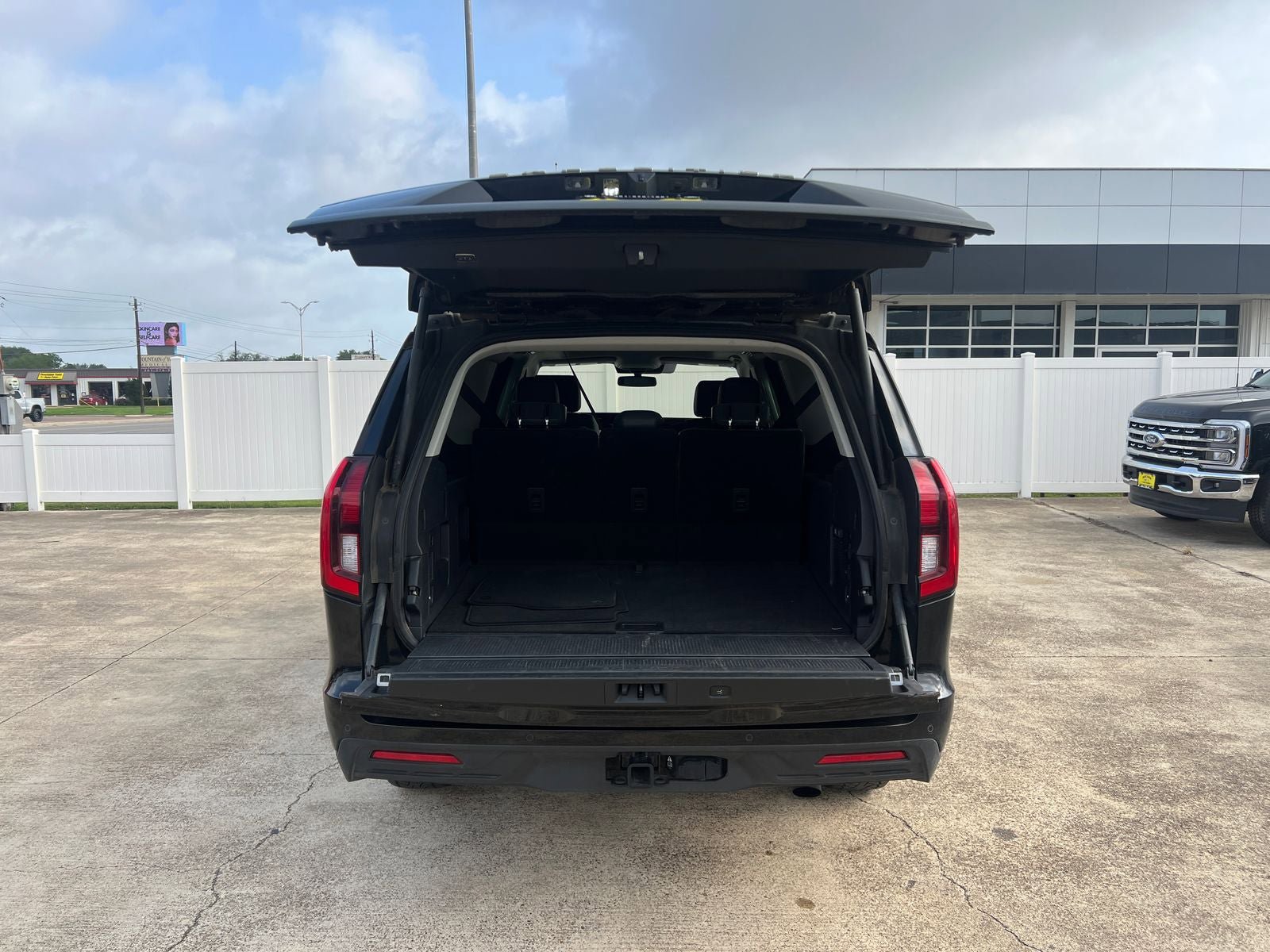 Used 2025 Ford Expedition Max Active AWD/4WD image 13