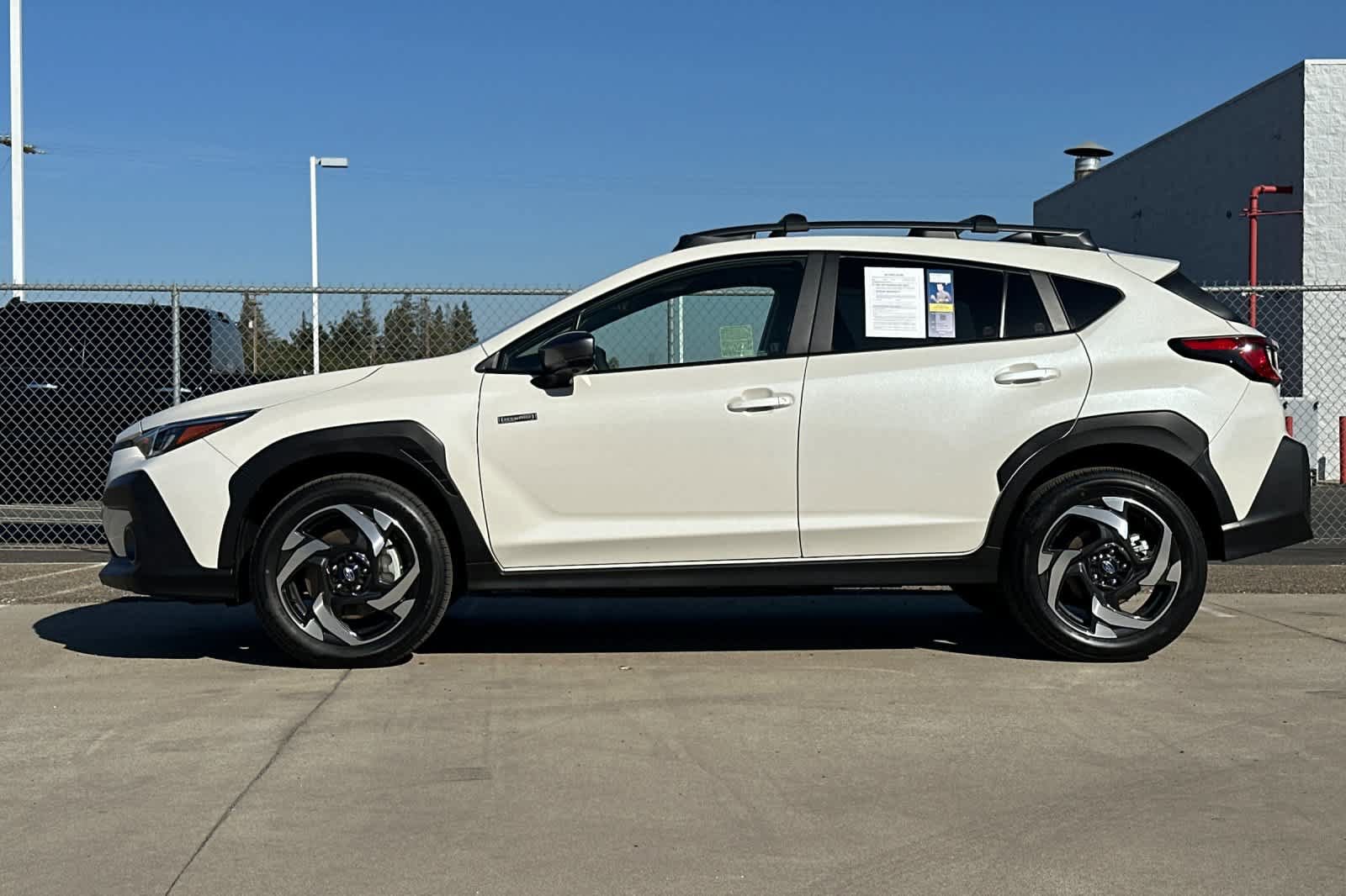 Used 2026 Subaru Crosstrek 2.5i Limited w/ Crosstrek Mirror Package AWD/4WD image 6