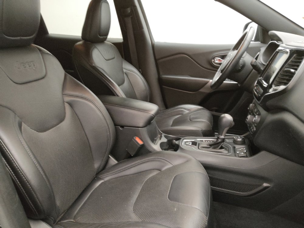 Used 2019 Jeep Cherokee High Altitude AWD/4WD image 21