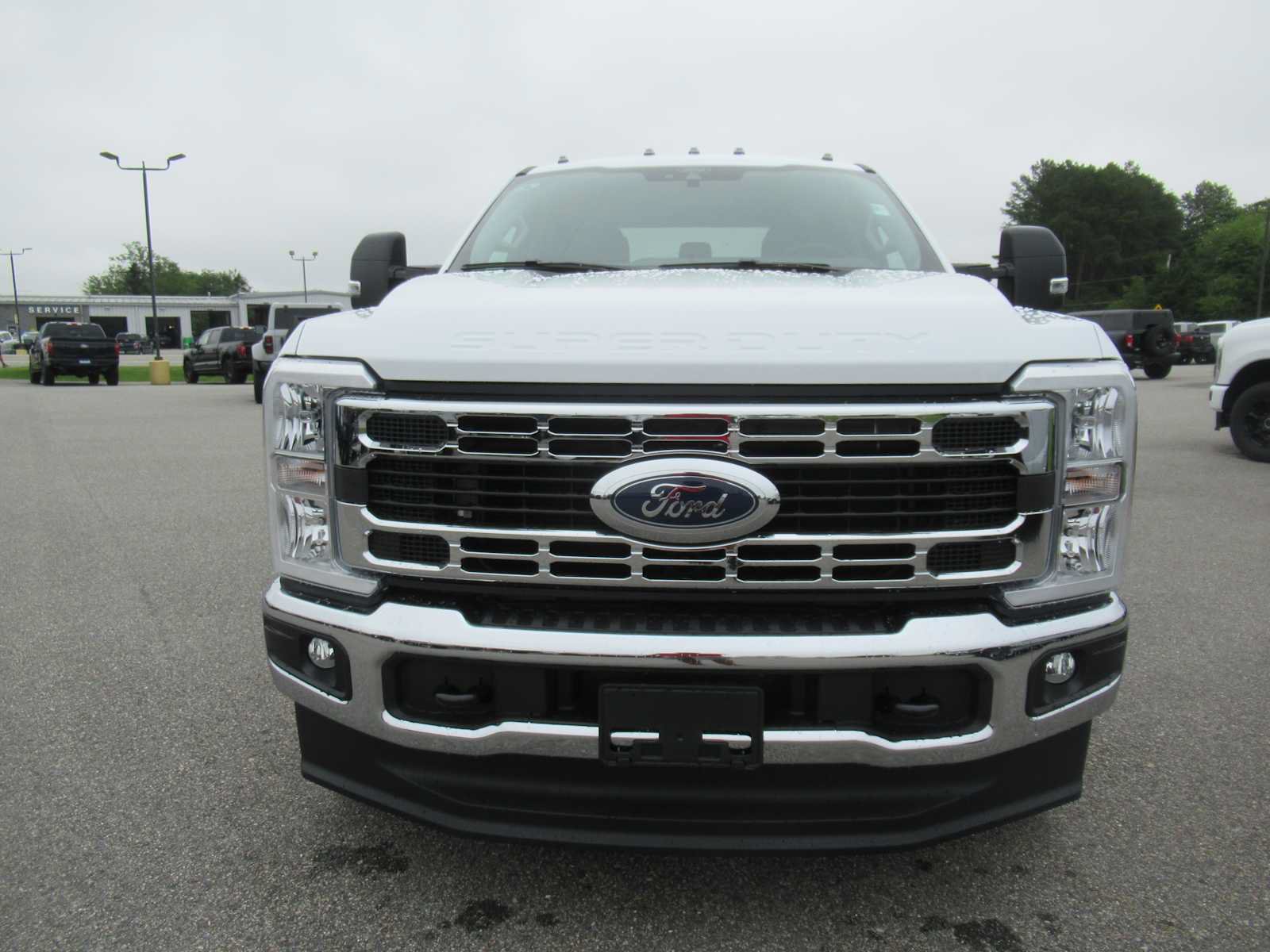 New 2026 Ford F350 XLT AWD/4WD image 2