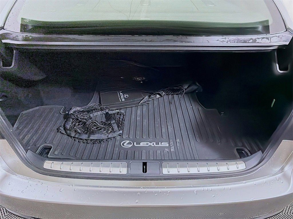 Used 2024 Lexus LS 500 F Sport image 28
