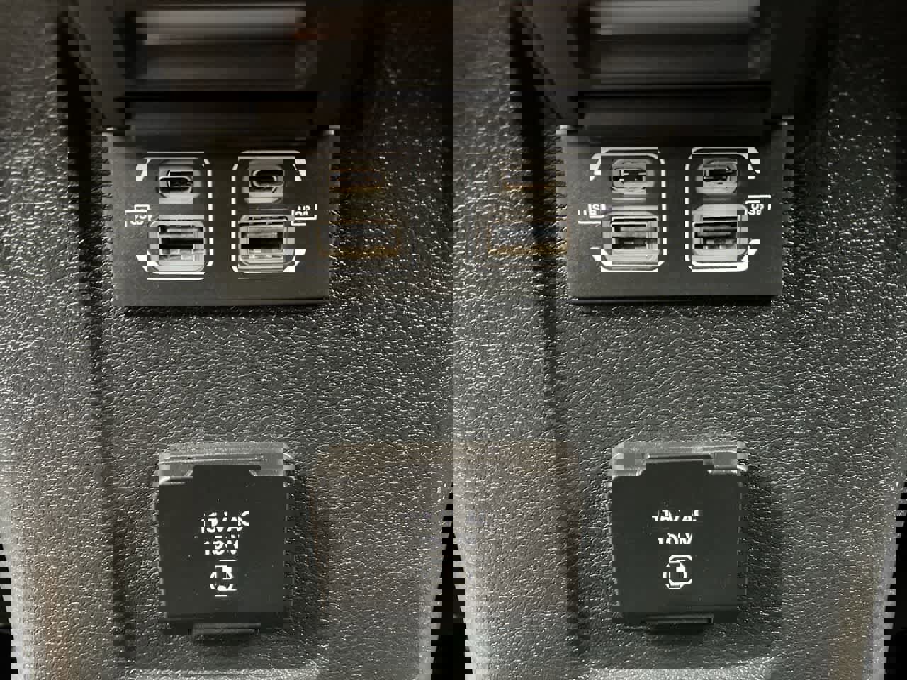 Used 2021 Jeep Wrangler Unlimited Rubicon w/ Trailer Tow Package image 25