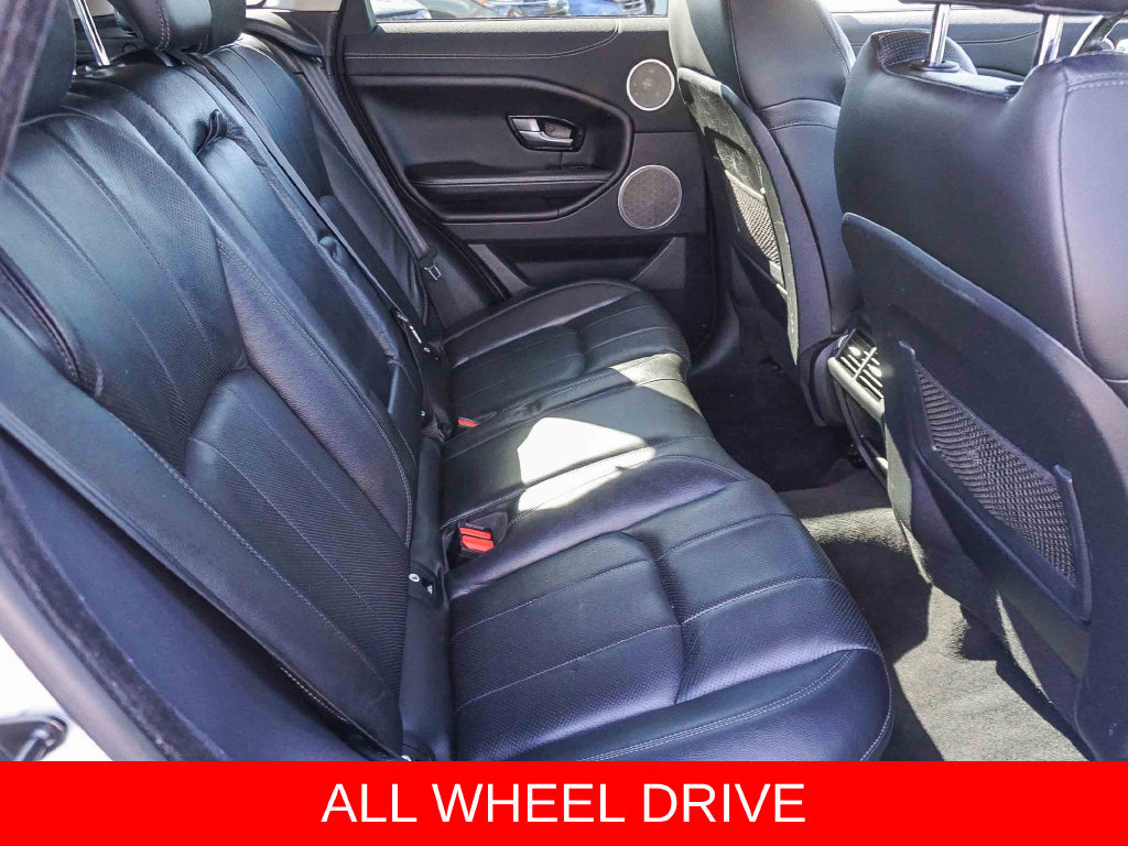 Used 2016 Land Rover Range Rover Evoque SE AWD/4WD image 13