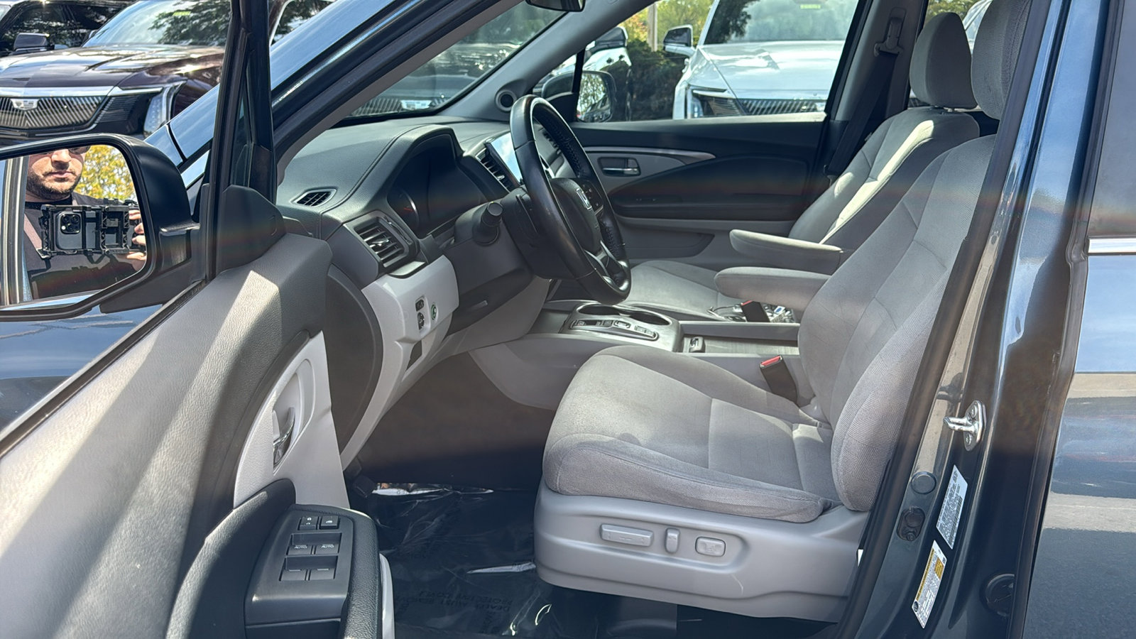 Used 2021 Honda Pilot EX image 8