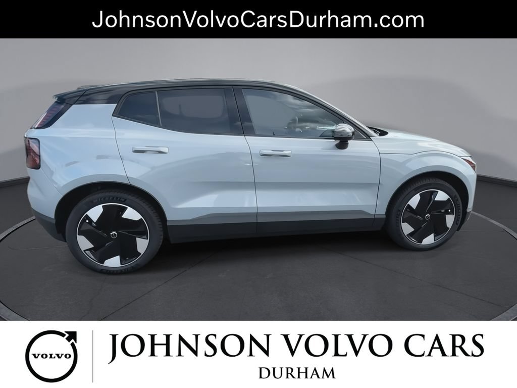 New 2025 Volvo EX30 Plus w/ Protection Package Premier AWD/4WD image 9