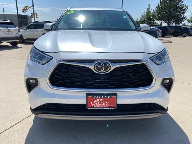 Used 2023 Toyota Highlander Platinum AWD/4WD image 8