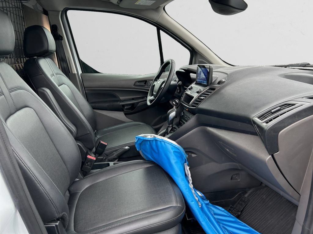 Used 2022 Ford Transit Connect XL FWD image 16