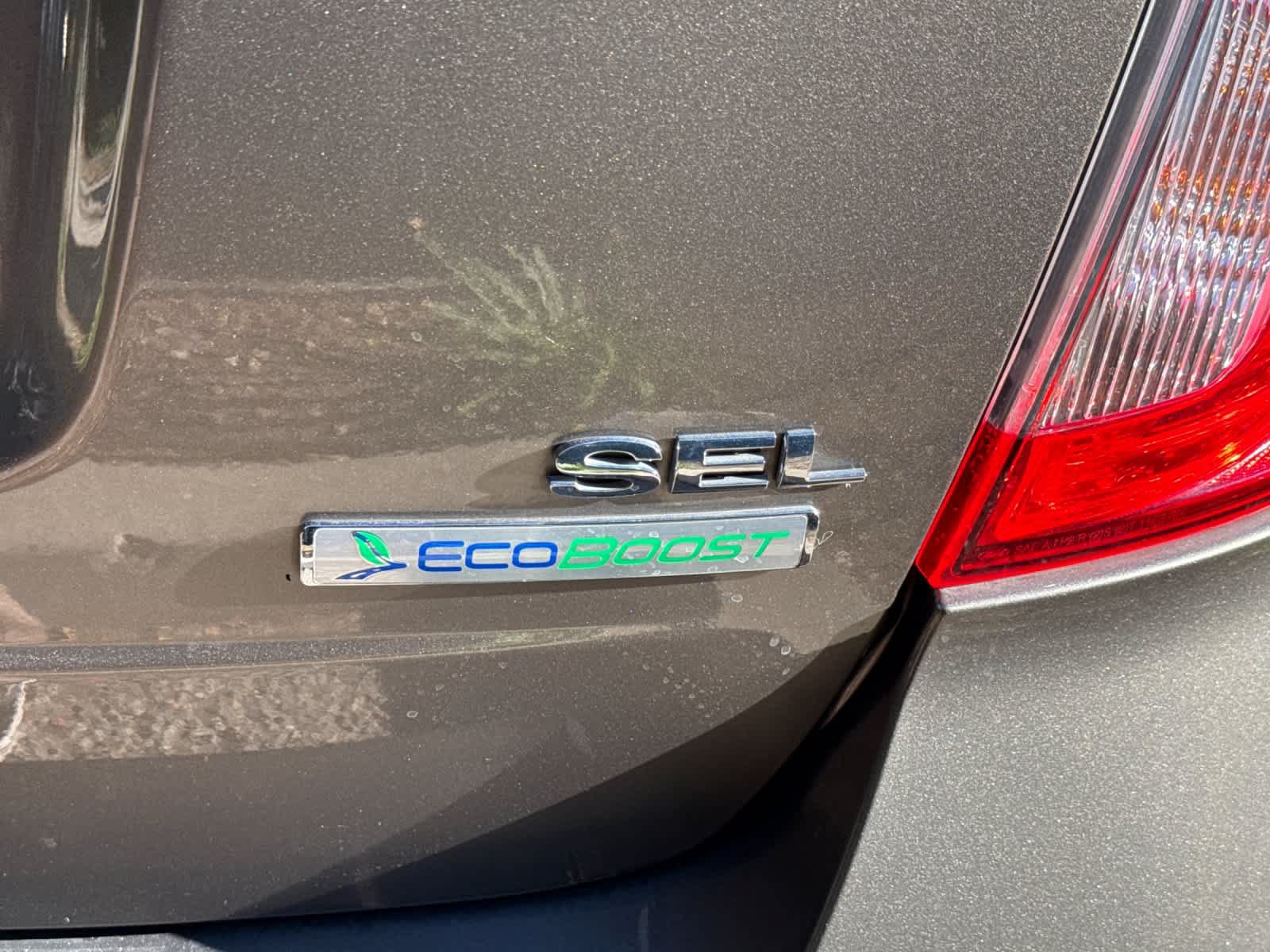 Used 2013 Ford Edge SEL FWD image 10