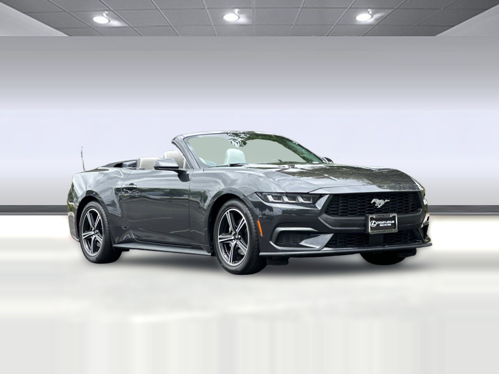 Used 2024 Ford Mustang Premium RWD image 33
