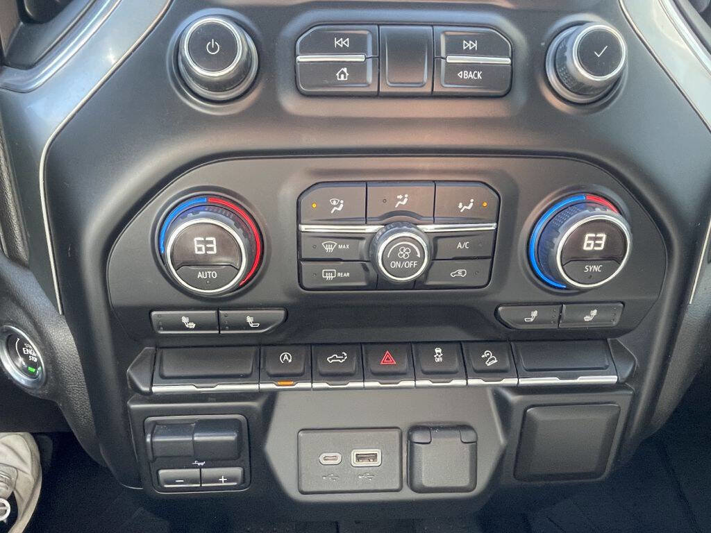 Used 2019 Chevrolet Silverado 1500 LT Trail Boss AWD/4WD image 26