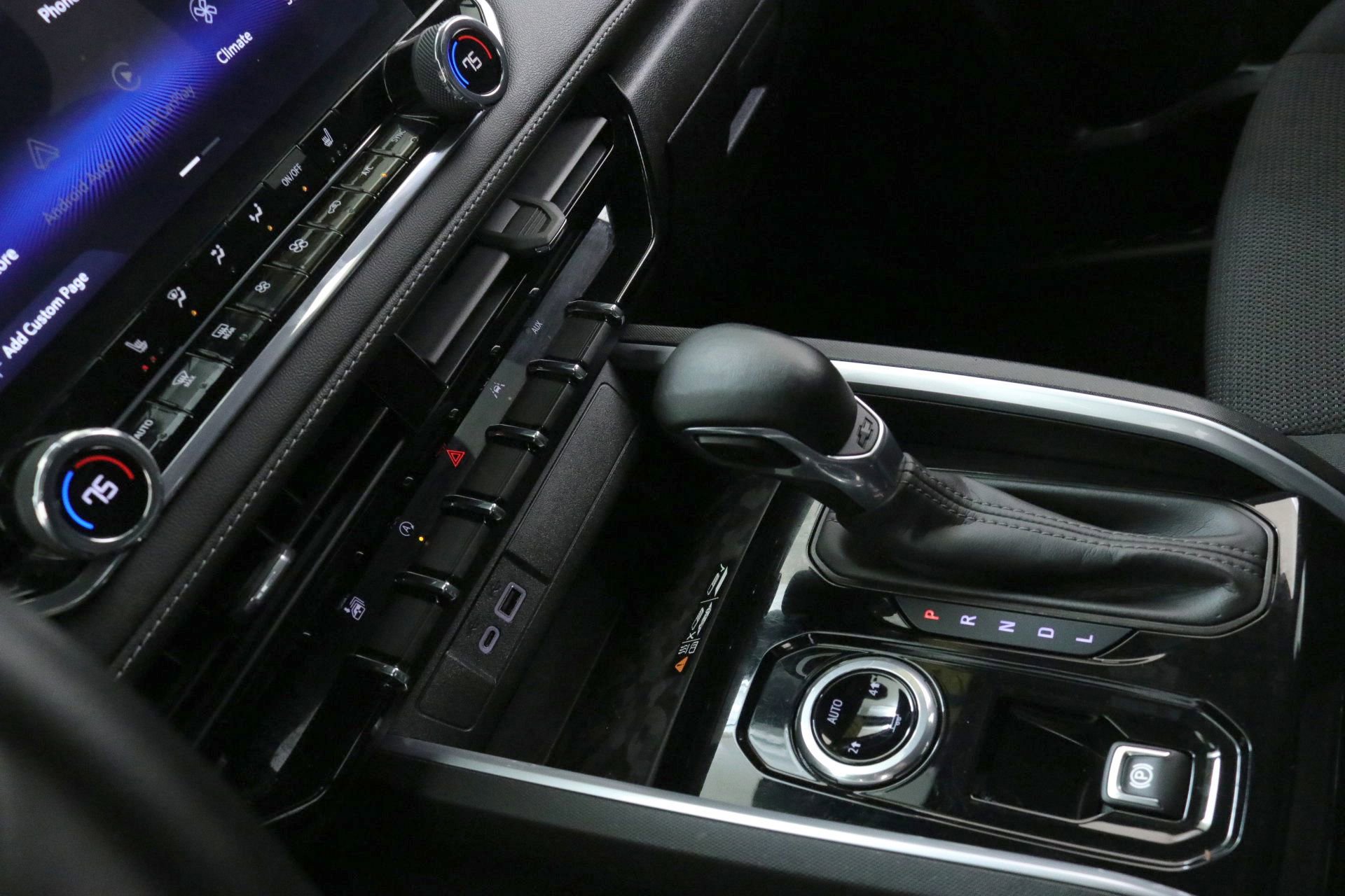 Used 2023 Chevrolet Colorado LT w/ LT Convenience Package II image 23