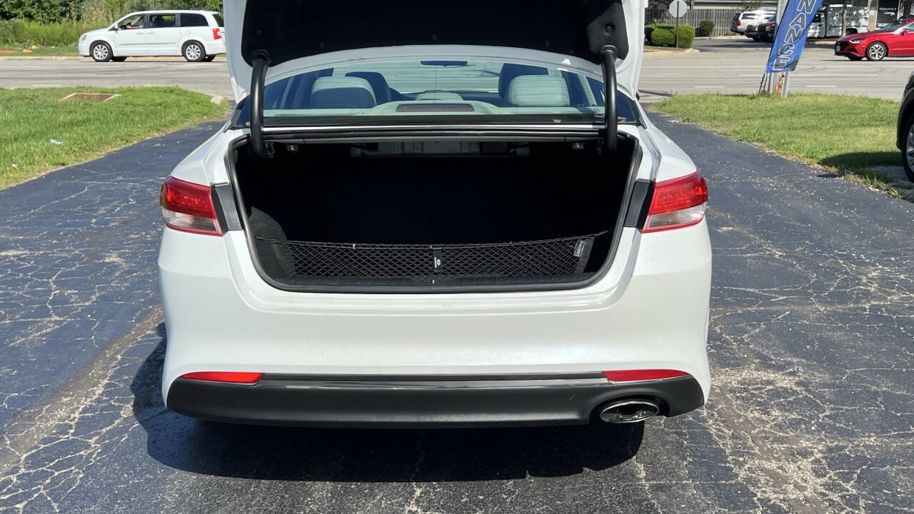 Used 2016 Kia Optima EX image 29