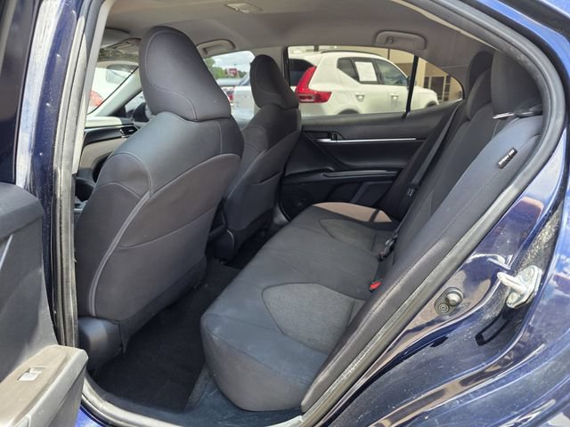 Used 2022 Toyota Camry LE FWD image 16