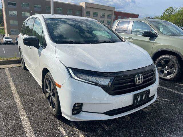 Used 2024 Honda Odyssey Sport image 5