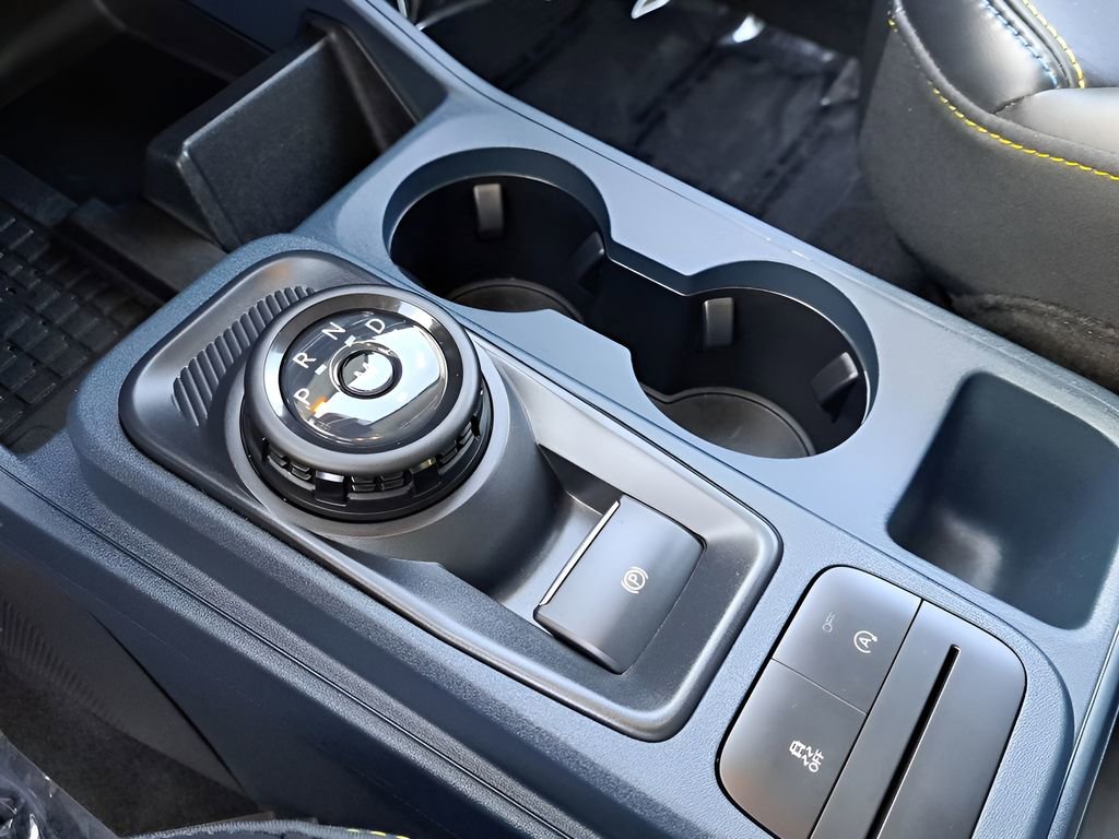 Used 2025 Ford Maverick Lobo image 27