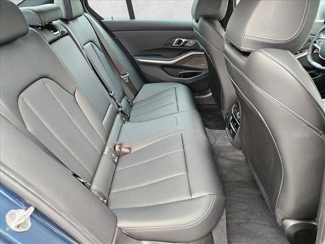 Used 2025 BMW 330i xDrive Sedan w/ M Sport Package image 20
