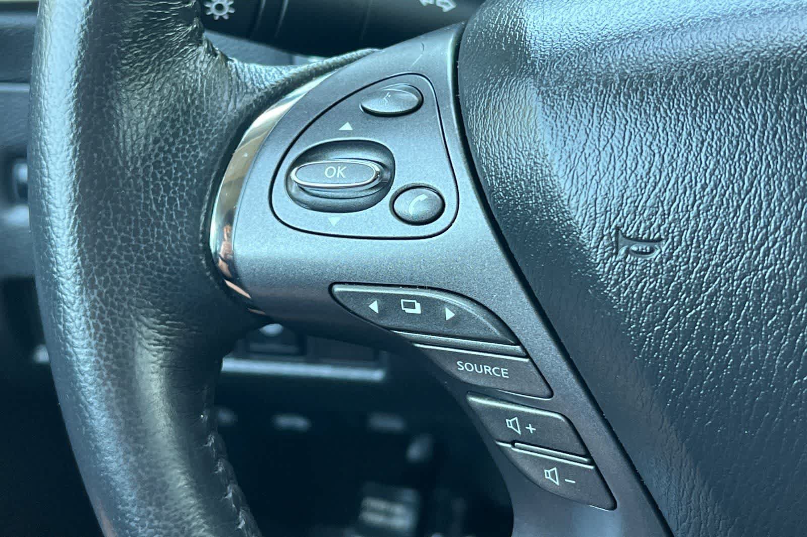 Used 2021 Nissan Murano SV FWD image 30