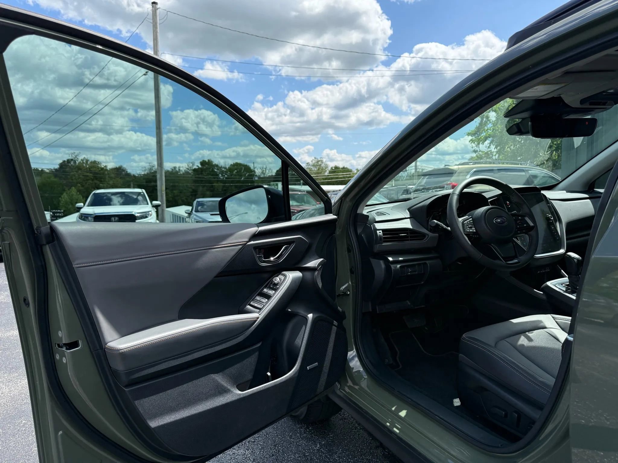 Used 2024 Subaru Crosstrek 2.5i Limited image 10