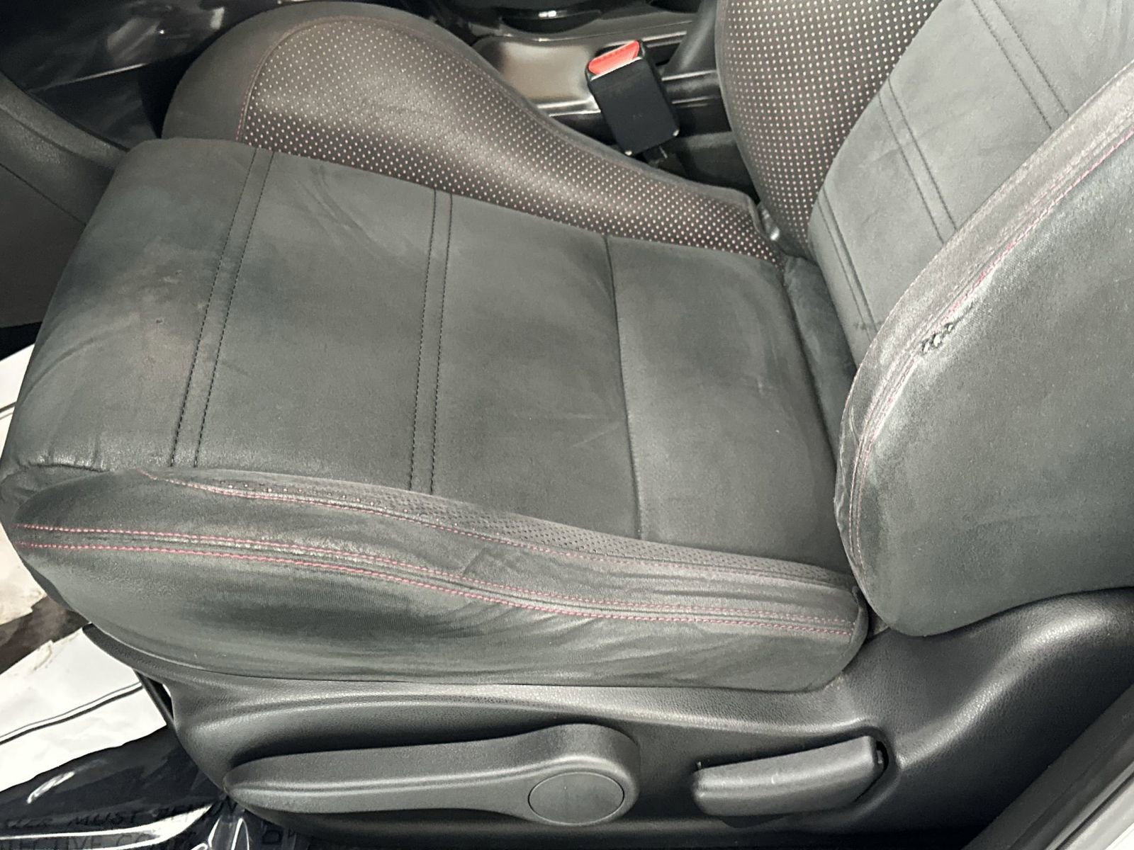 Used 2014 Nissan Juke NISMO w/ Navigation Package image 12