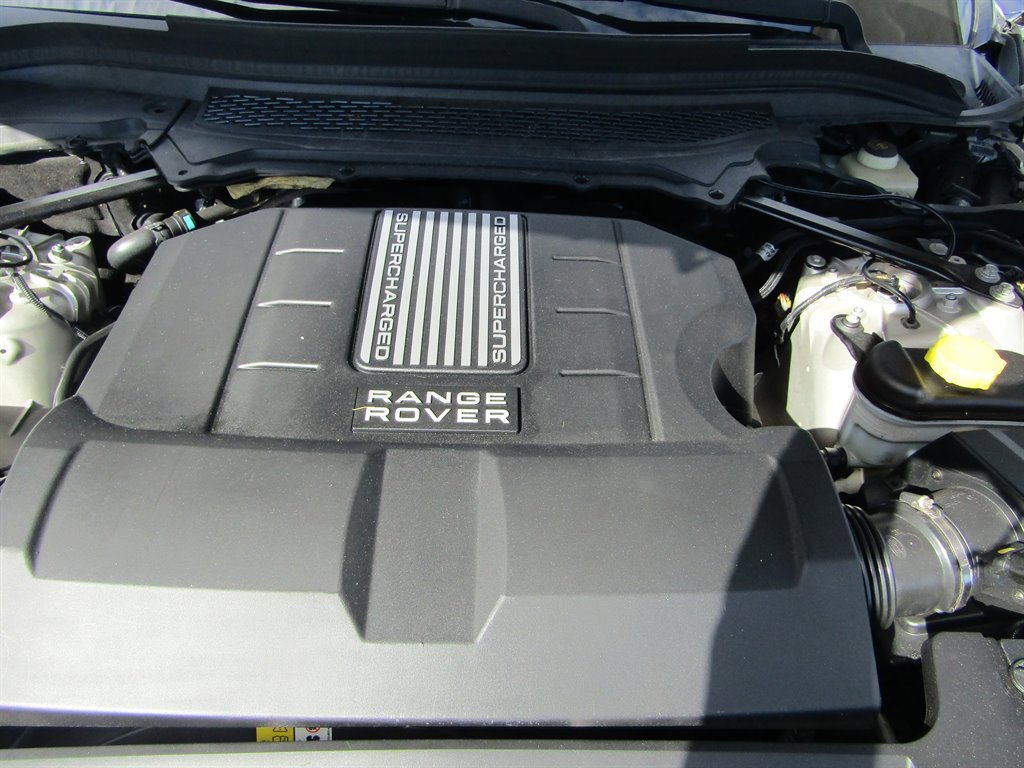 Used 2014 Land Rover Range Rover Sport Autobiography image 14