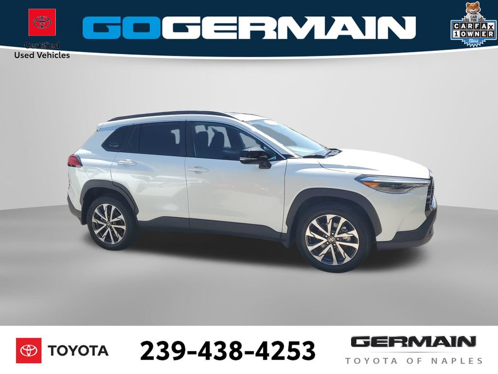 Certified 2025 Toyota Corolla Cross XLE w/ Convenience Package FWD image 5