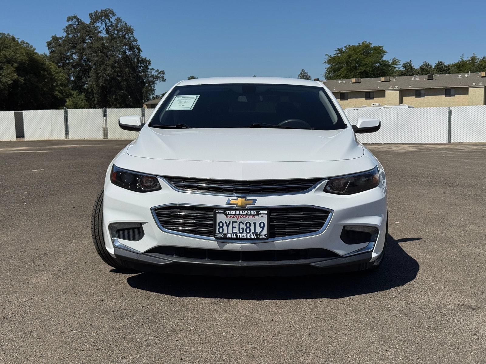 Used 2017 Chevrolet Malibu LT FWD image 9