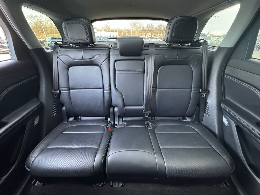 Used 2022 Lincoln Corsair Reserve w/ Elements Package image 30