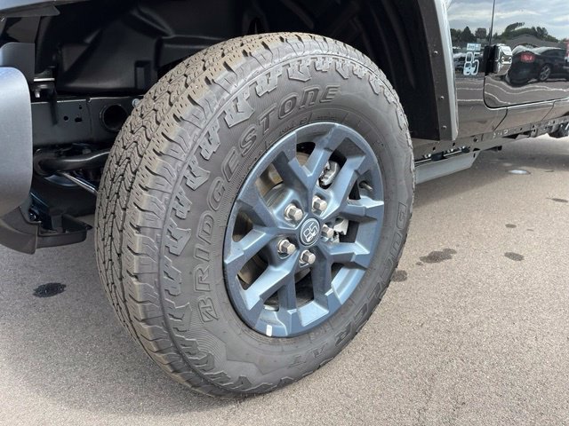 New 2026 Jeep Gladiator Sport AWD/4WD image 11