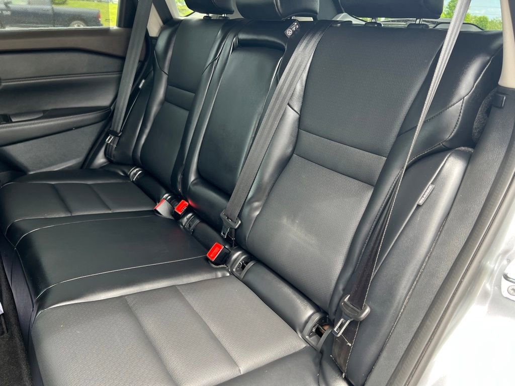 Certified 2022 Nissan Rogue SV w/ SV Premium Package image 8