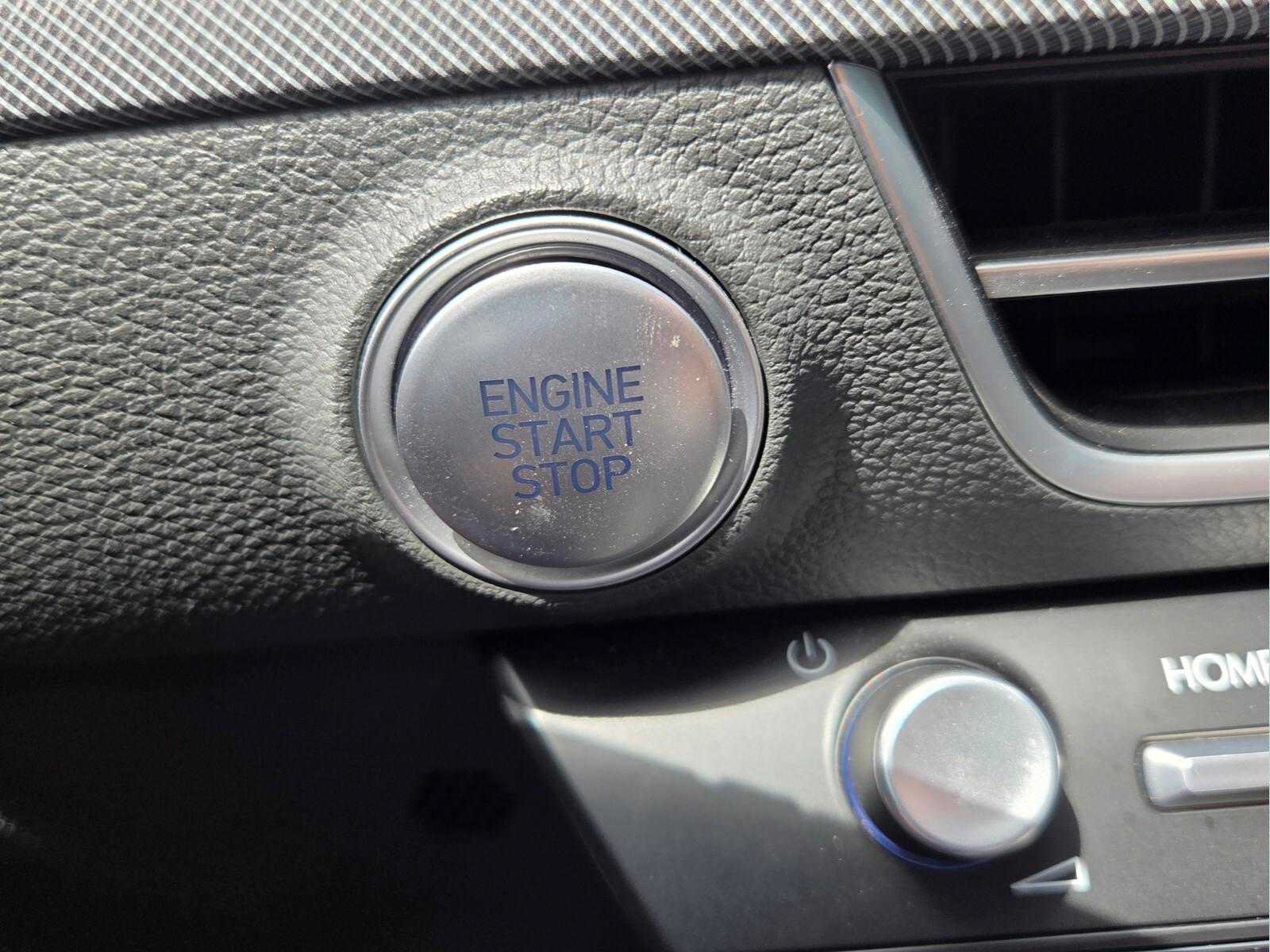 Used 2024 Hyundai Sonata SEL w/ Convenience Package FWD image 23
