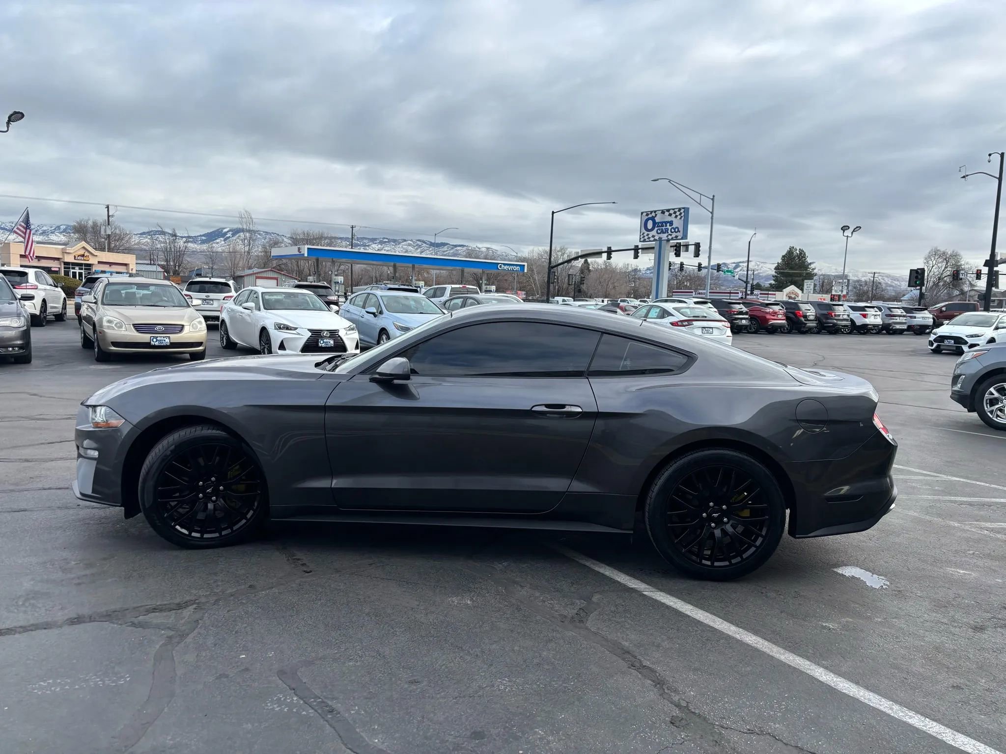 Used 2020 Ford Mustang Coupe image 7