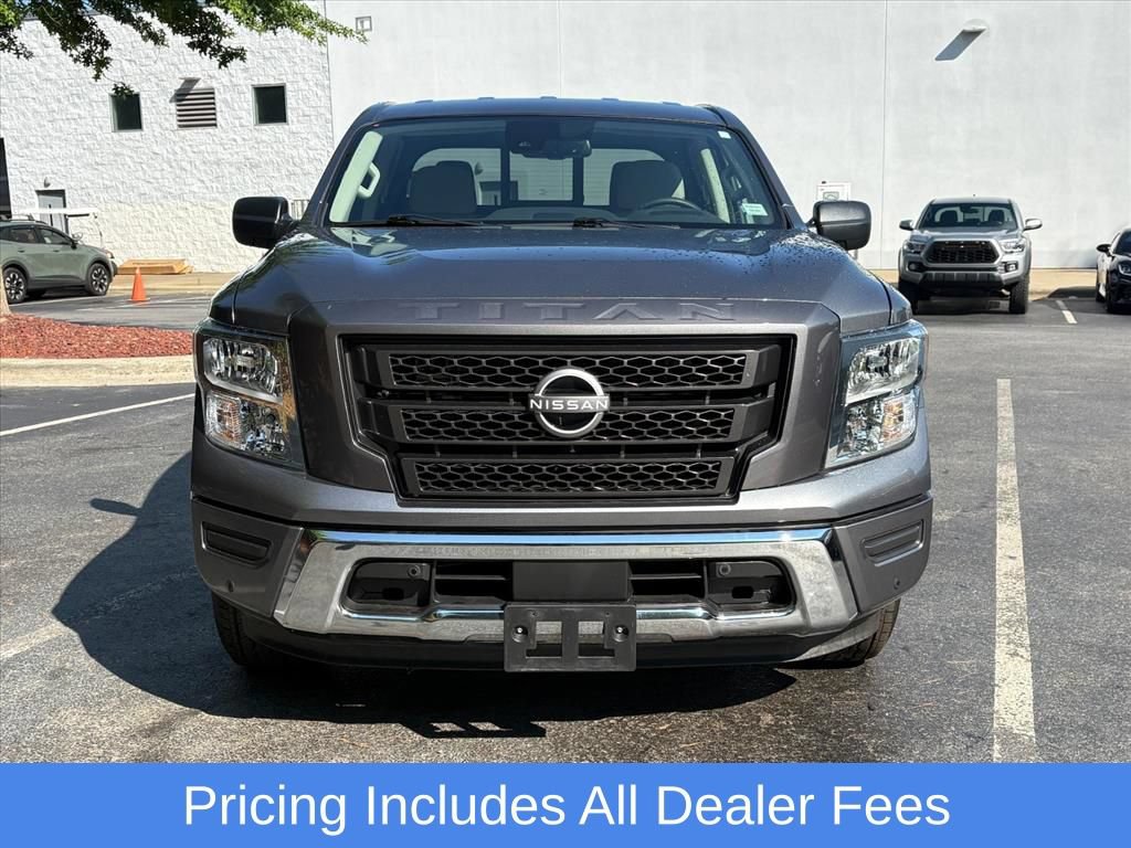 Certified 2024 Nissan Titan SV w/ SV Convenience Package RWD image 4