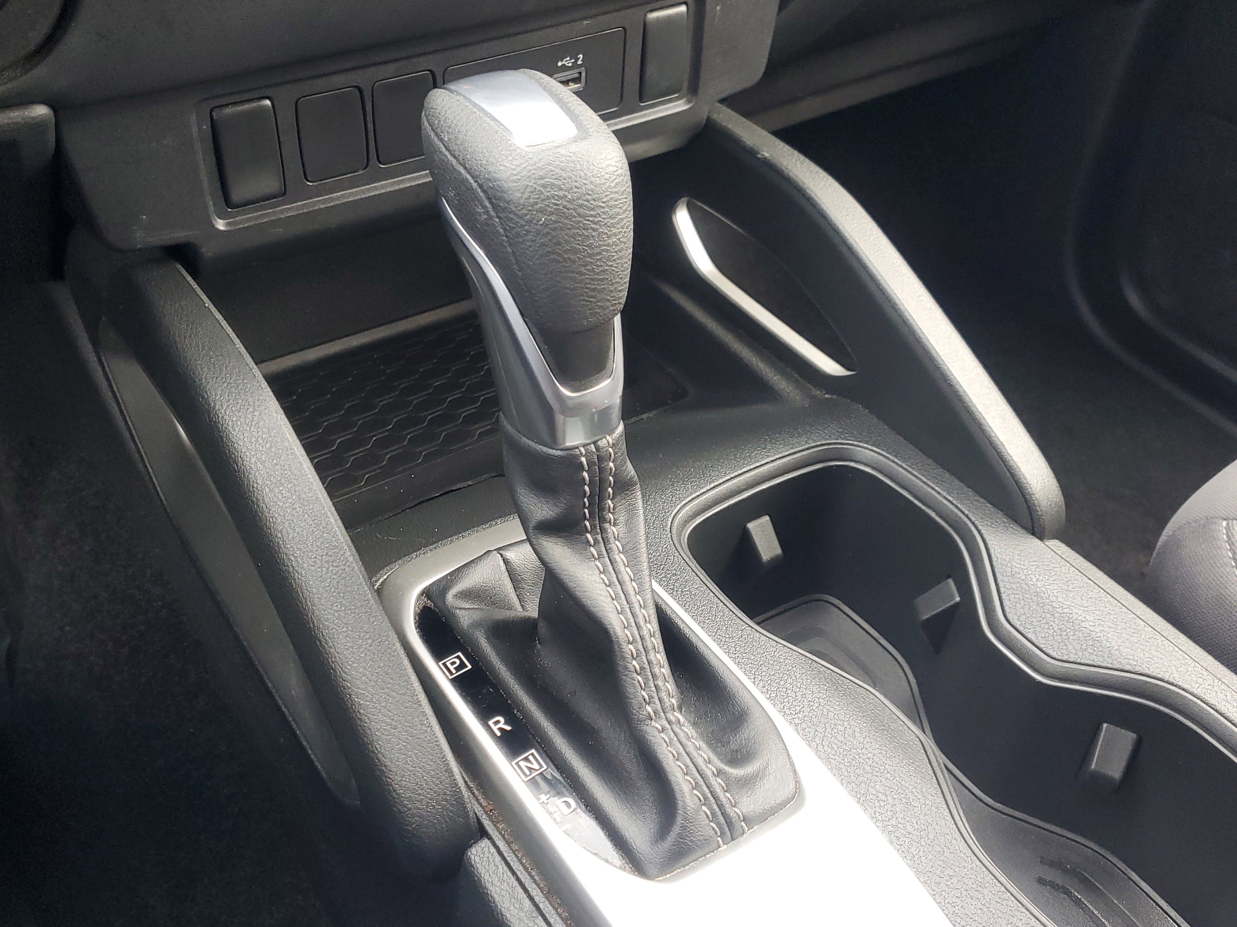 Used 2024 Nissan Frontier SV image 28