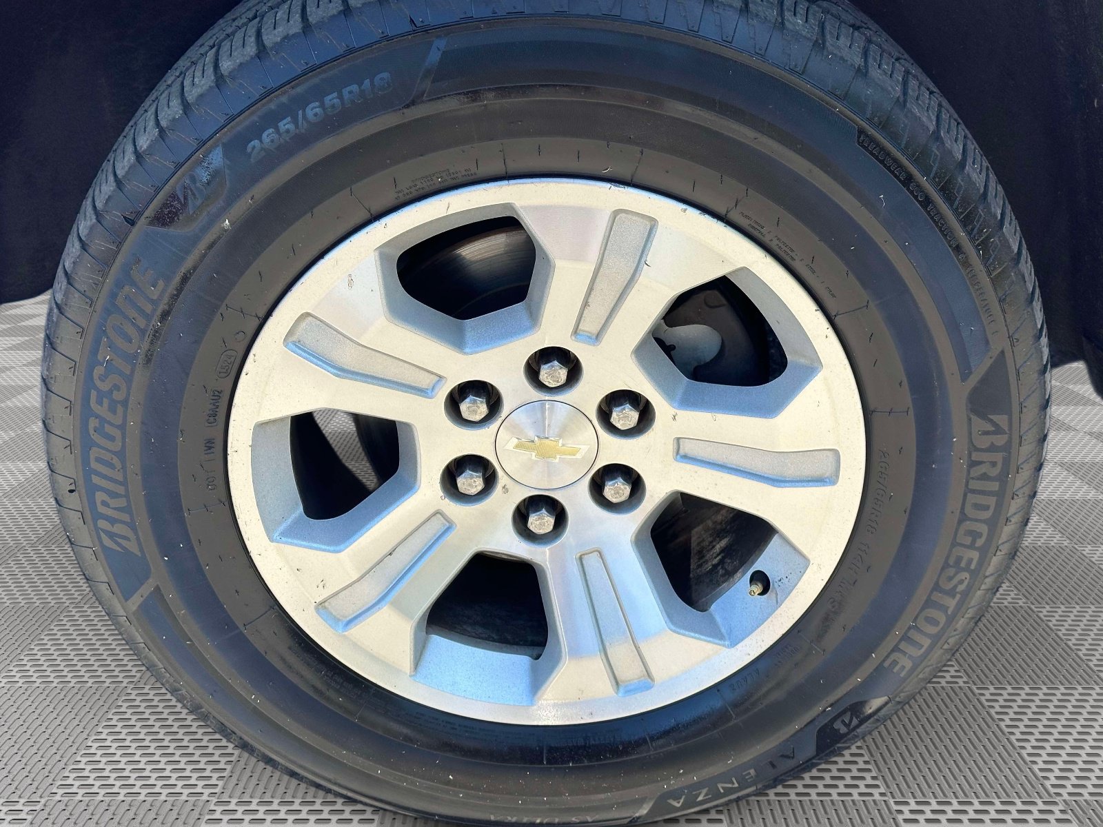 Used 2018 Chevrolet Silverado 1500 LT w/ All Star Edition AWD/4WD image 31