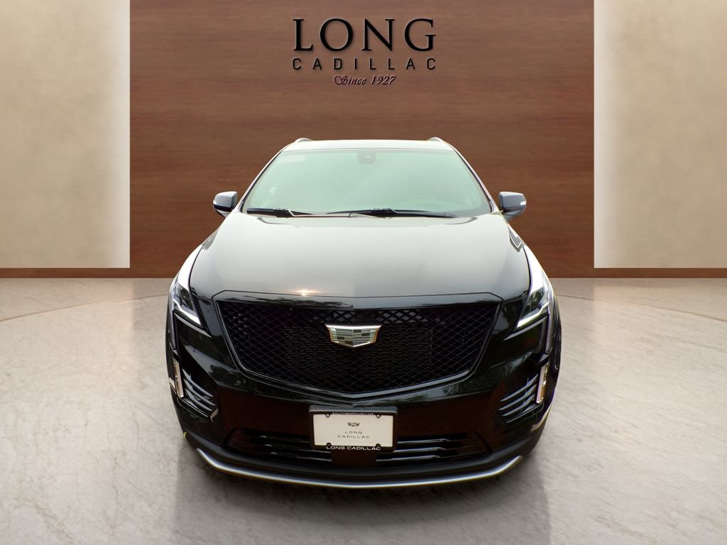 New 2026 Cadillac XT5 Premium Luxury w/ LPO, ONYX Package AWD/4WD image 2
