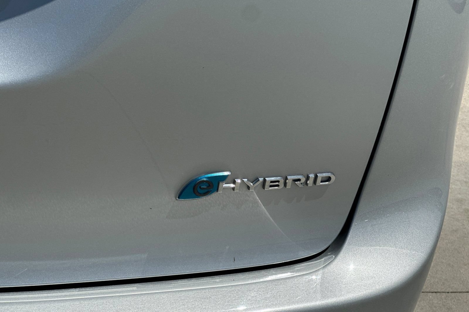 Used 2023 Chrysler Pacifica Touring-L FWD image 27