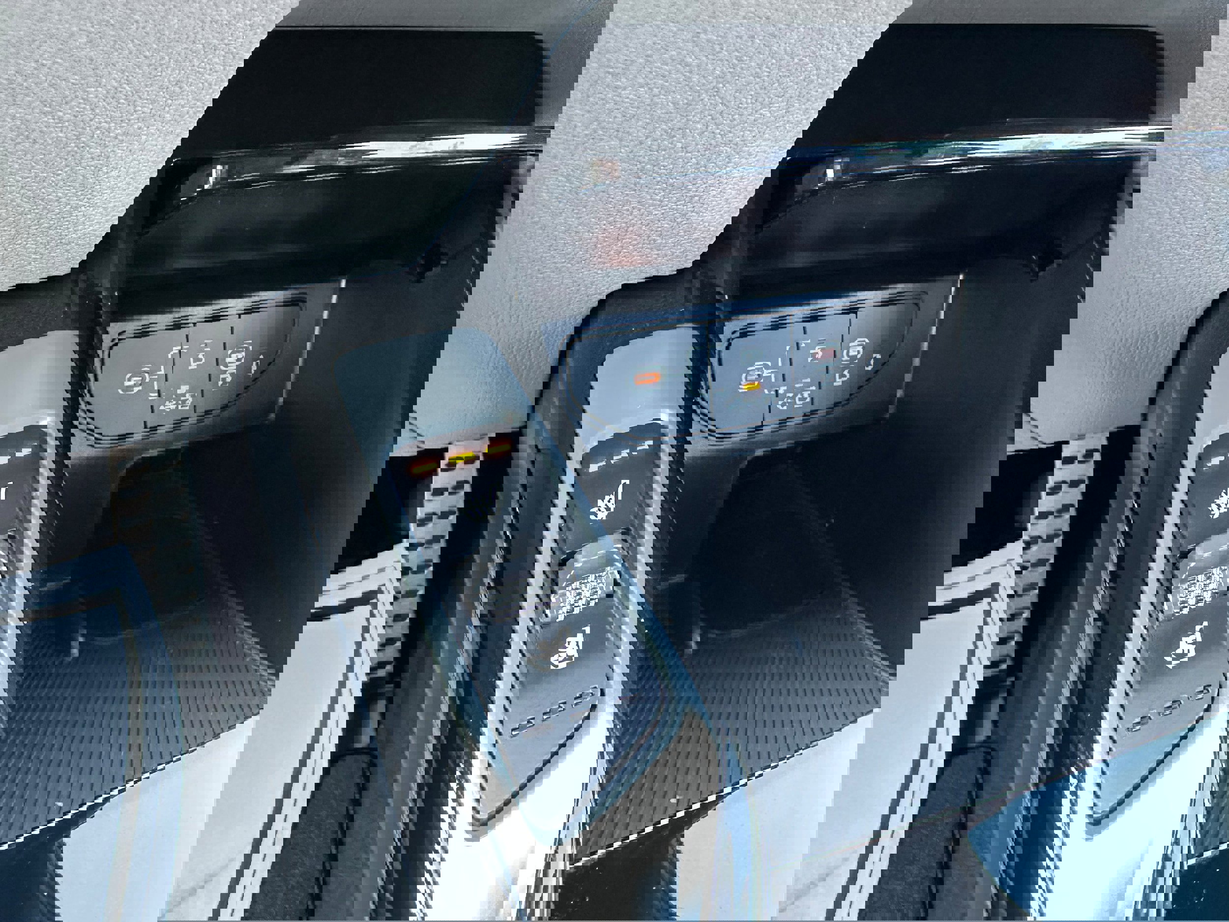 New 2025 Kia Sorento SX Prestige image 41