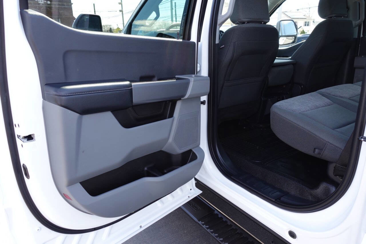 Used 2024 Ford F250 XLT w/ FX4 Off-Road Package image 25