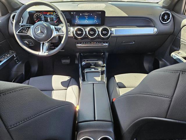 New 2026 Mercedes-Benz GLB 250 image 14