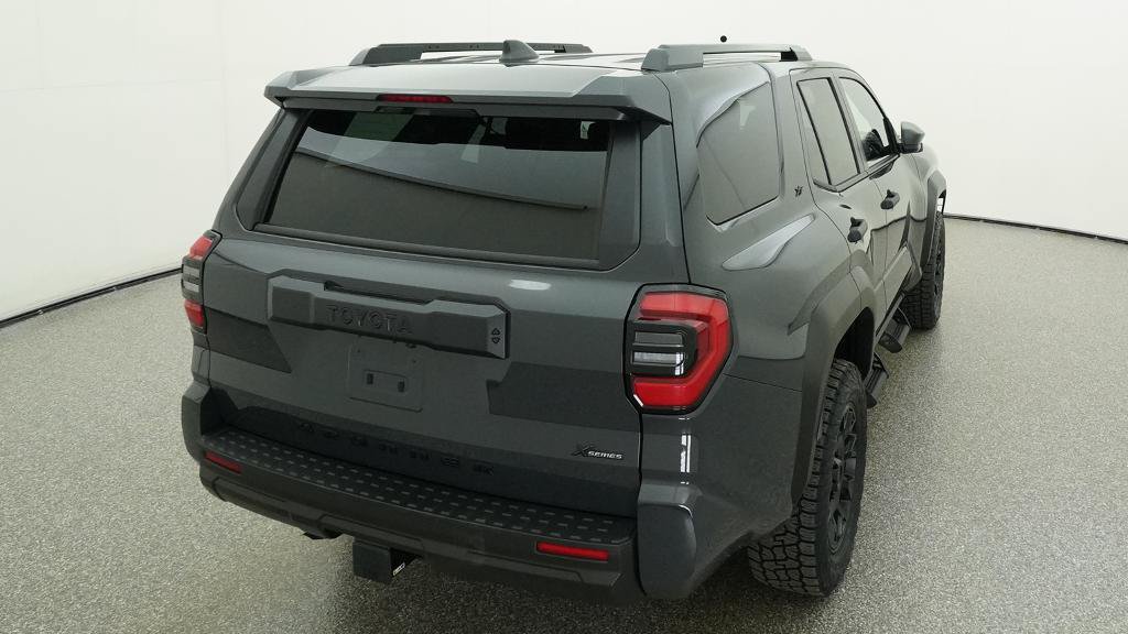 New 2026 Toyota 4Runner SR5 AWD/4WD image 11